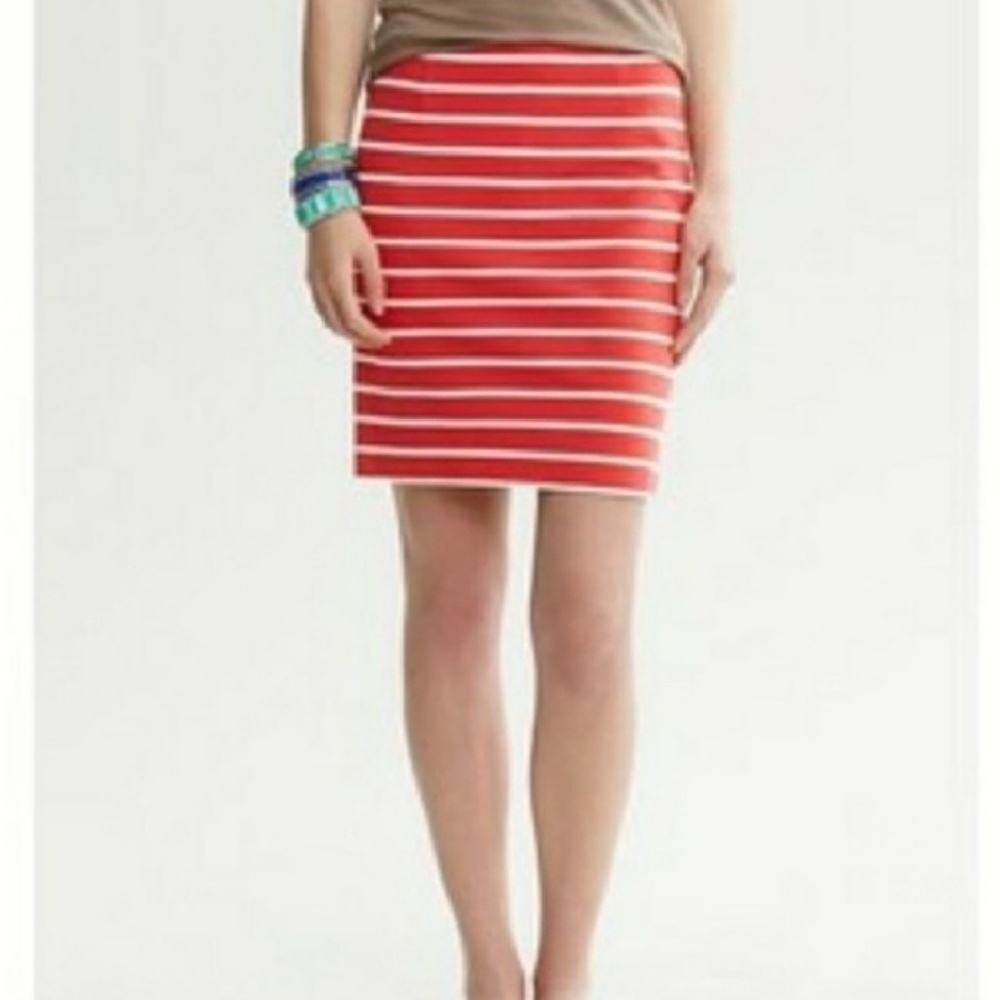 Red stripe skirt